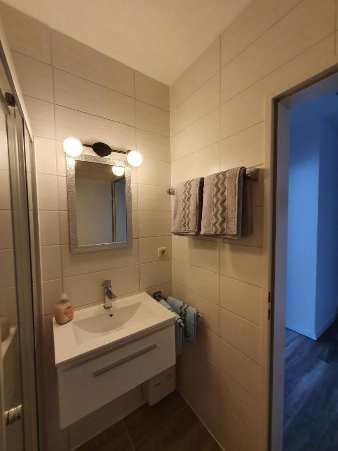 City Apartment, 27 Qm, 2 Personen, High Sp Wlan Paderborn Extérieur photo